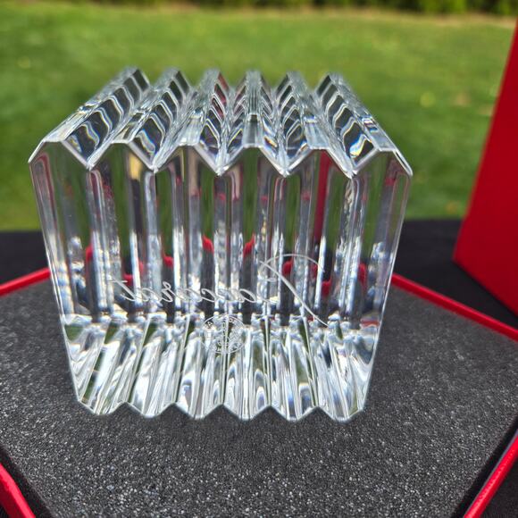 Baccarat Crystal Ribbed Grooved Cube Block Paperweight Display w/Original Box - Picture 5 of 13